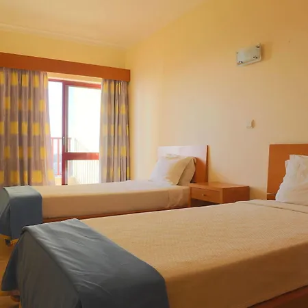 Clube Praia Mar Turisticos 3* פורטימאו